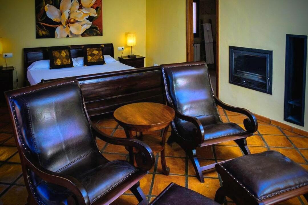 拉玛西亚德巴酒店 Castellnovo 外观 照片